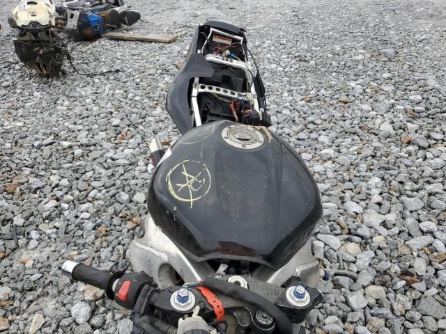 Yamaha Yzf L Image 7