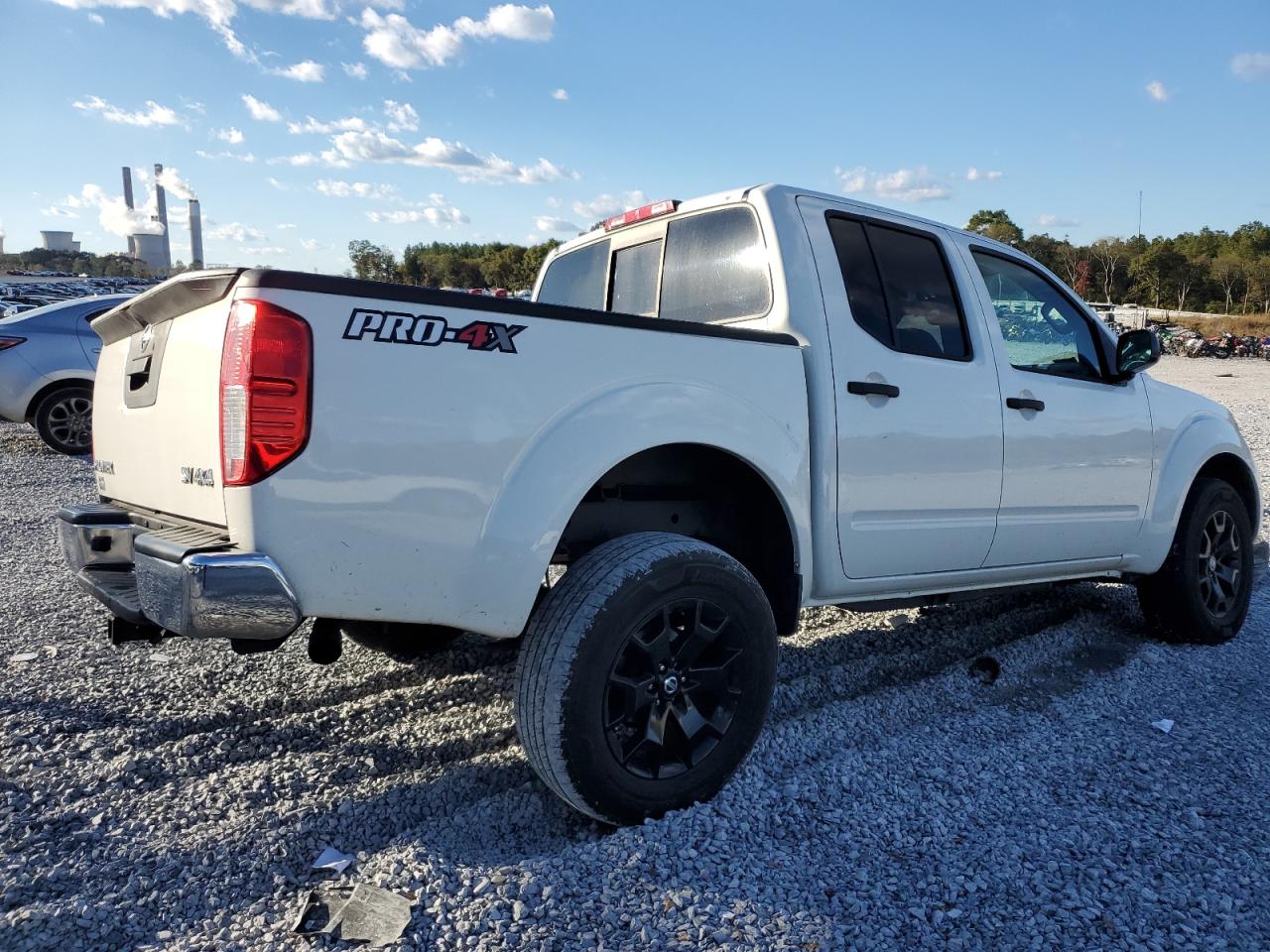 Nissan Frontier S Image 6