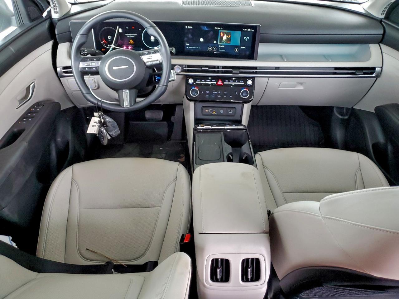 Hyundai TUCSON Sel Convenience Image 12