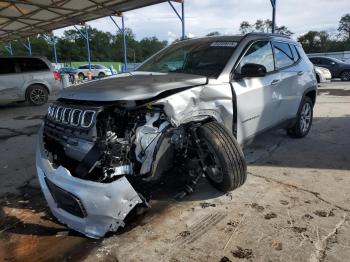  Salvage Jeep Compass
