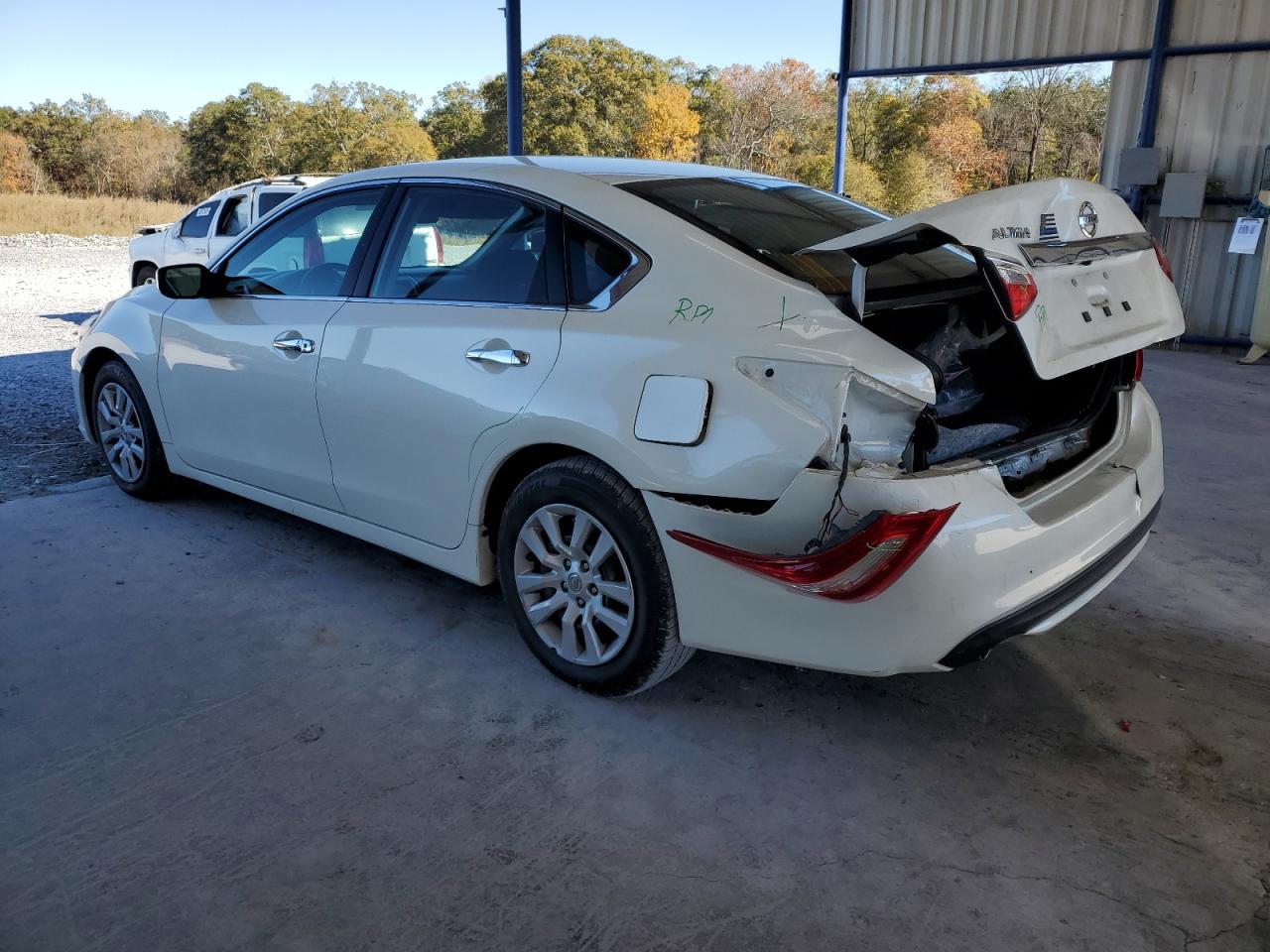 Nissan Altima 2.5 Image 11
