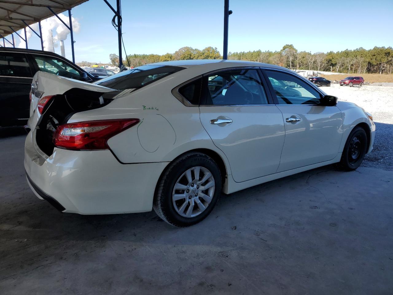 Nissan Altima 2.5 Image 2