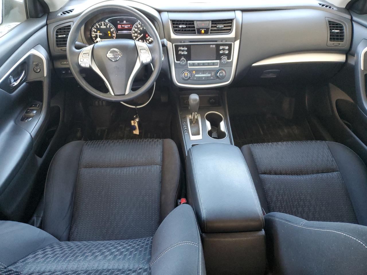 Nissan Altima 2.5 Image 8