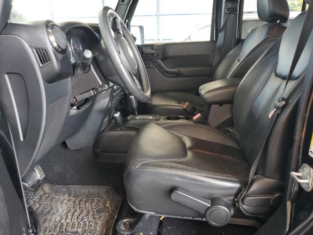 Jeep Wrangler Sahara Image 12