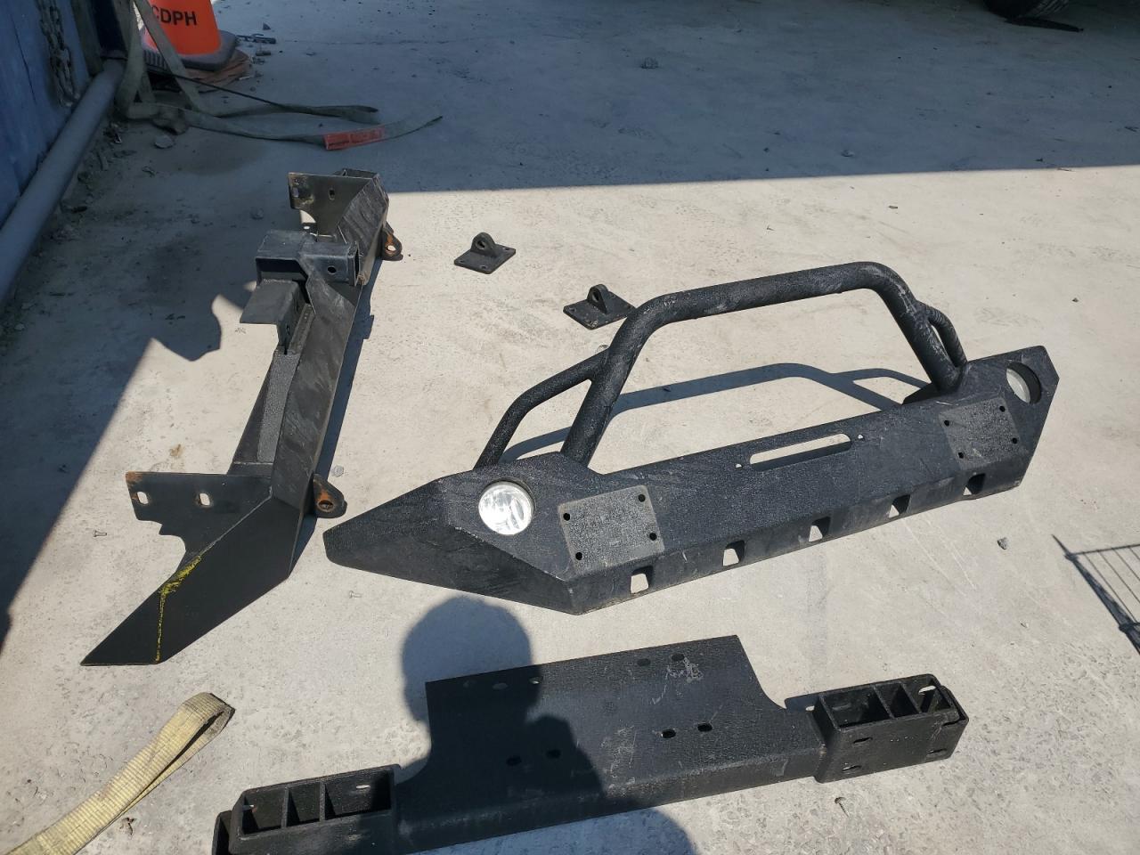 Jeep Wrangler Sahara Image 10