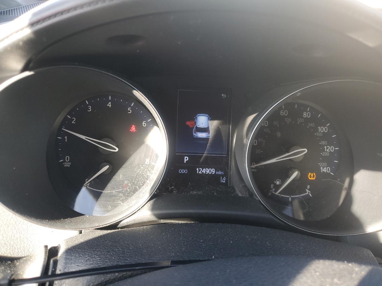 Toyota C-HR Xle Image 6