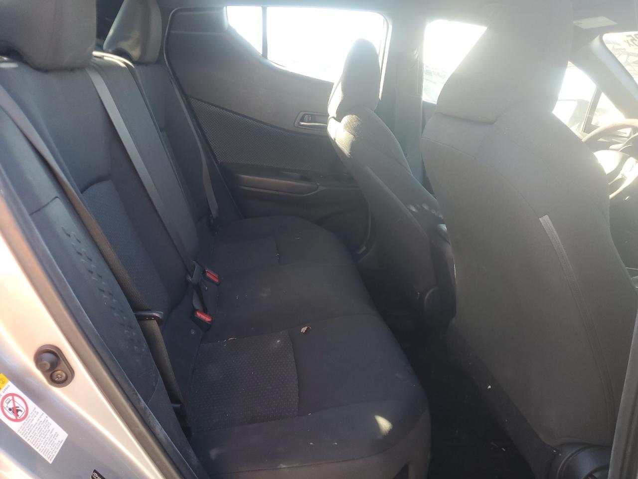 Toyota C-HR Xle Image 7