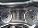 Chrysler 200 Limited Image 9