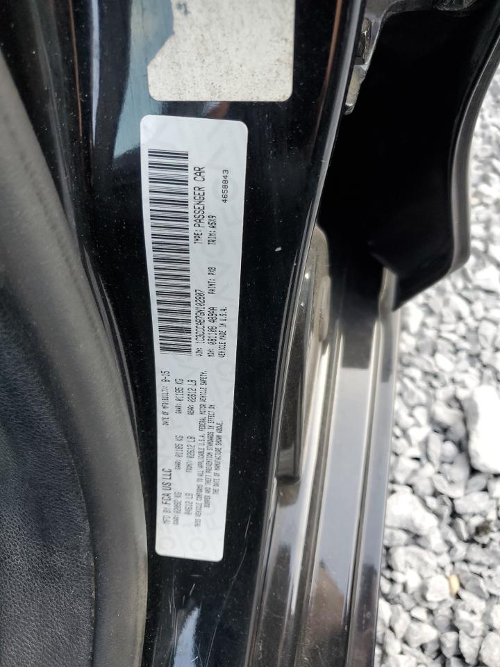 Chrysler 200 Limited Image 12