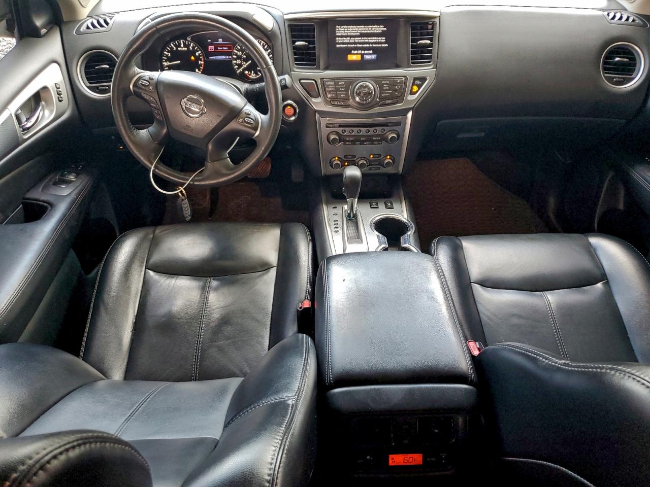 Nissan Pathfinder S Image 8