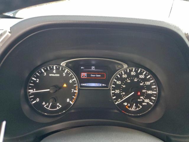 Nissan Pathfinder S Image 6