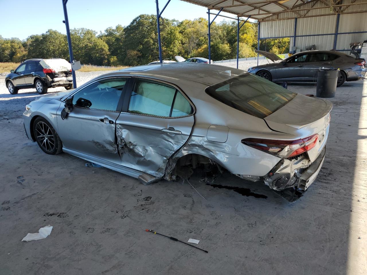 Toyota Camry Se Night Shade Image 3