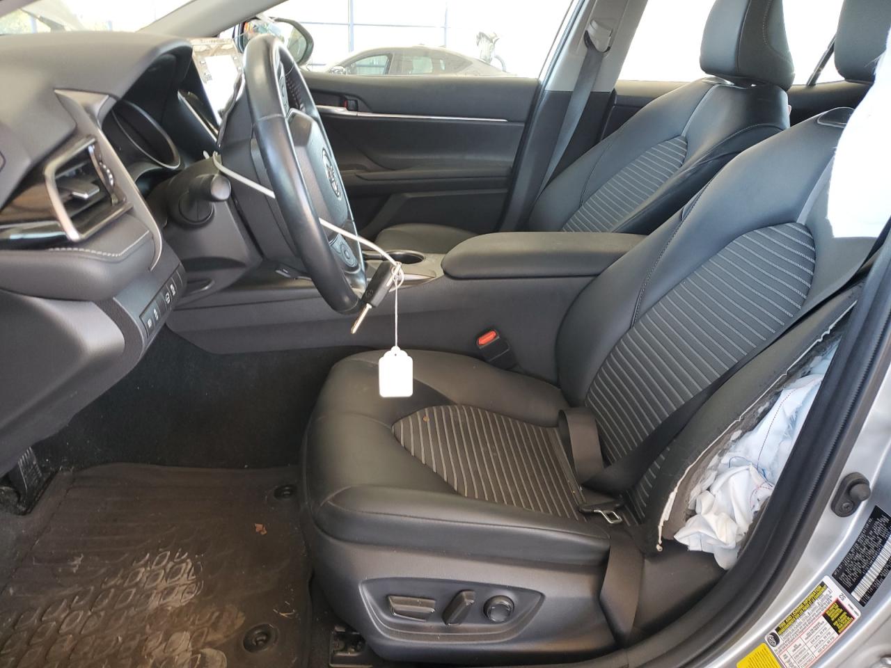 Toyota Camry Se Night Shade Image 8