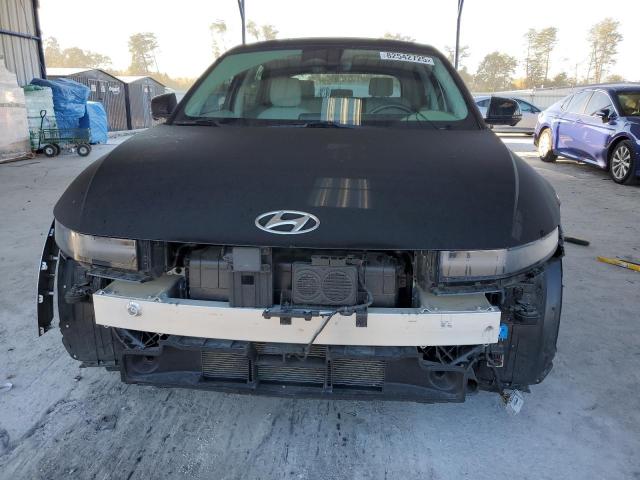 Hyundai Ioniq Limited Image 3