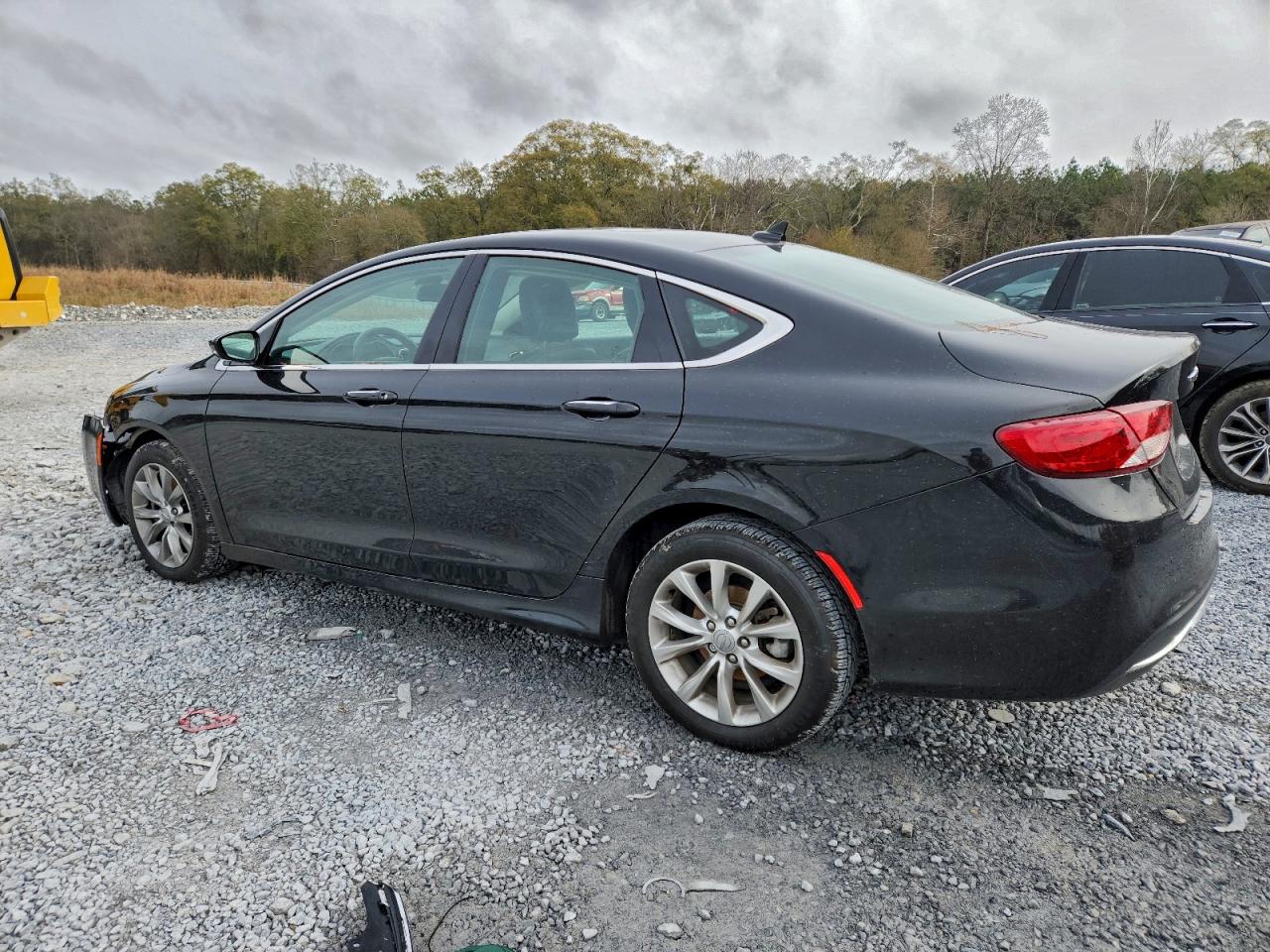 Chrysler 200 C Image 3