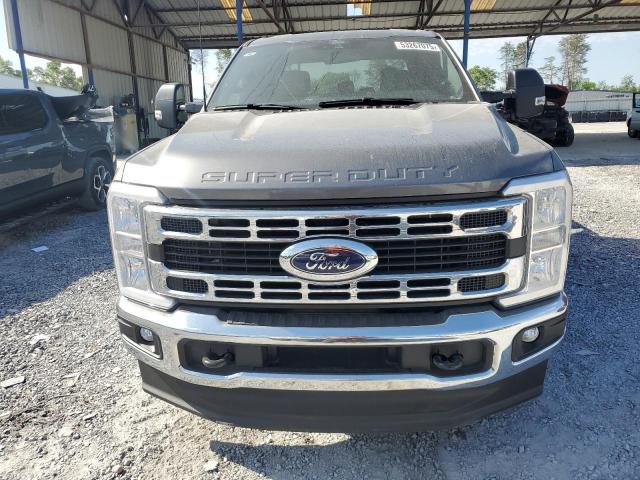 Ford F-250 Super Duty Image 6