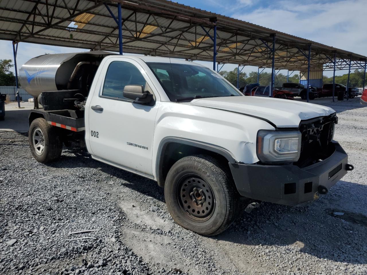 GMC Sierra C1500 Image 10