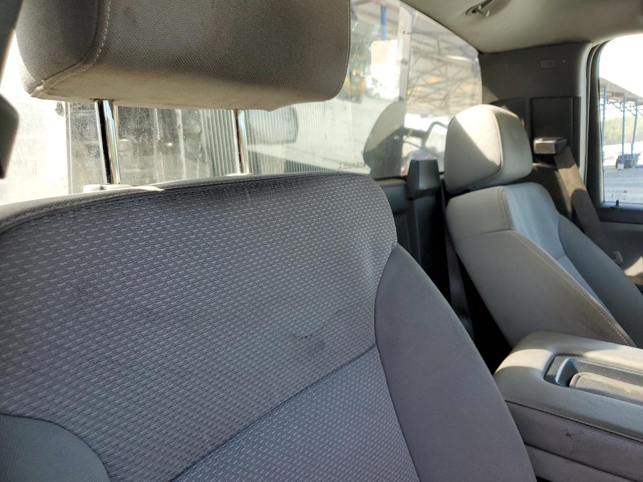 GMC Sierra C1500 Image 5