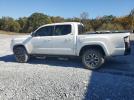 Toyota Tacoma Double Cab Image 3
