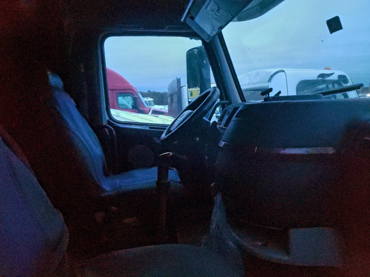 Volvo Vnl Vnl Image 10