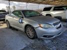 Chrysler 200 Limited Image 7