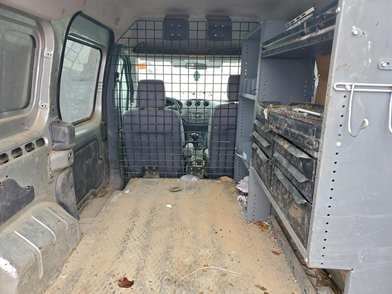 Ford Transit Xlt Image 9