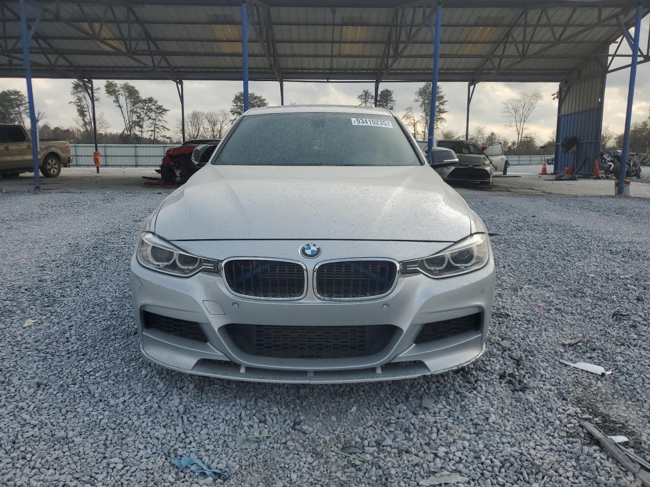 BMW 3 Series I Image 12