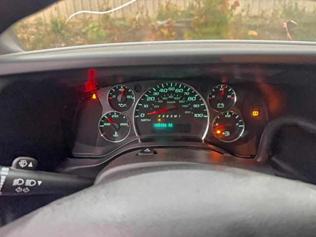 GMC Savana G2500 Image 6