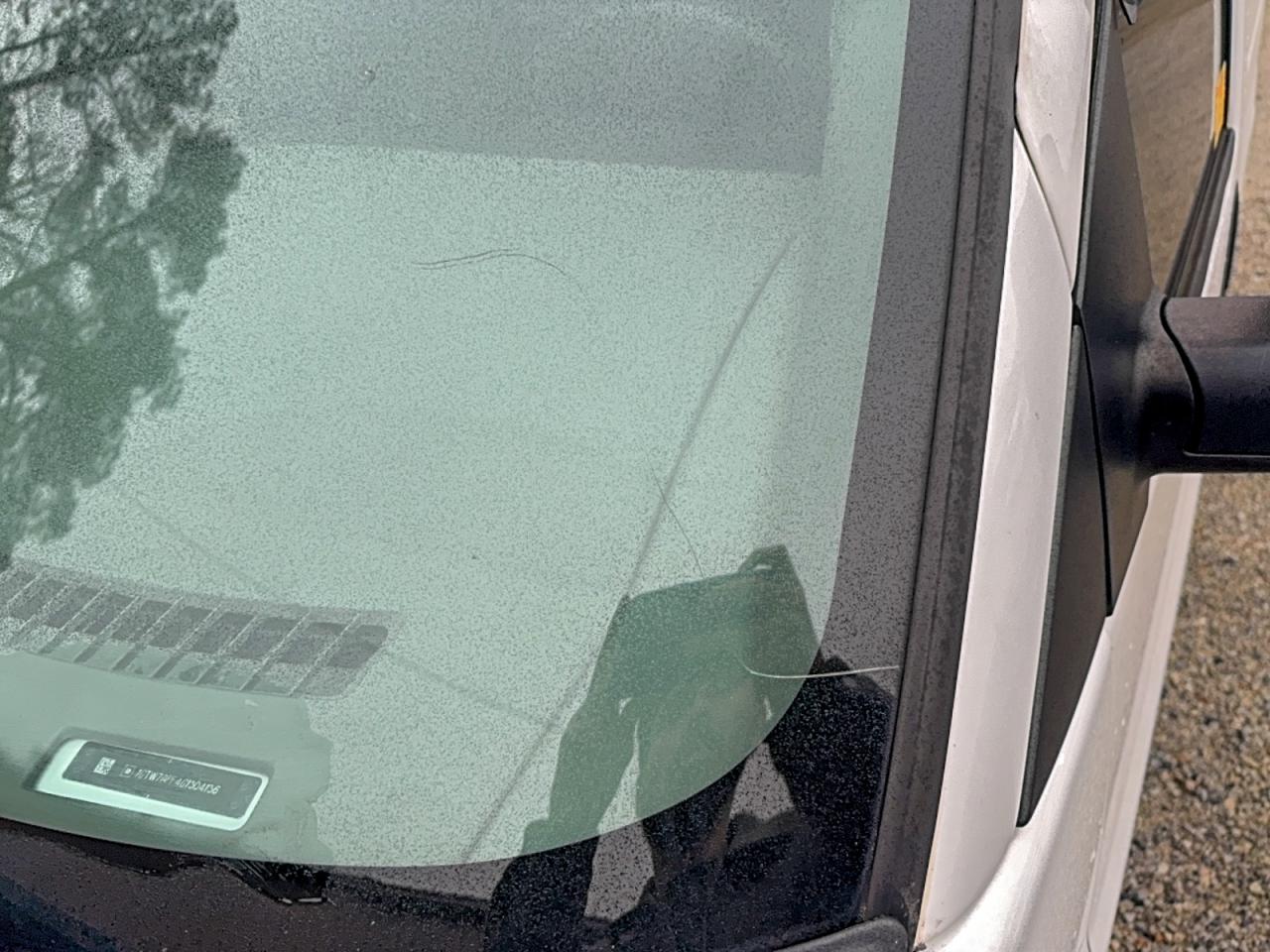 GMC Savana G2500 Image 11