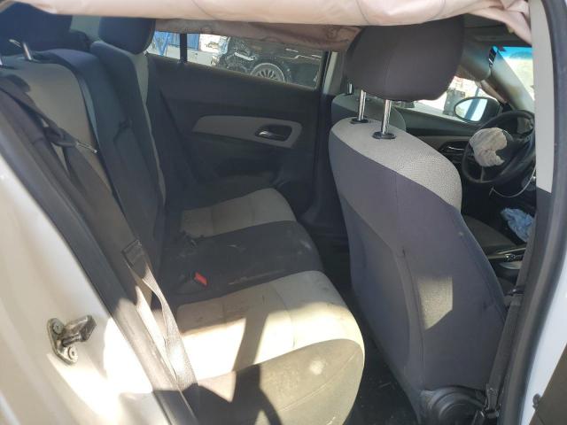 Chevrolet Cruze Ls Image 4