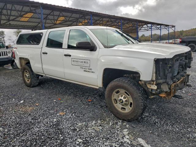 Chevrolet Silverado K2500 Heavy Duty Image 9