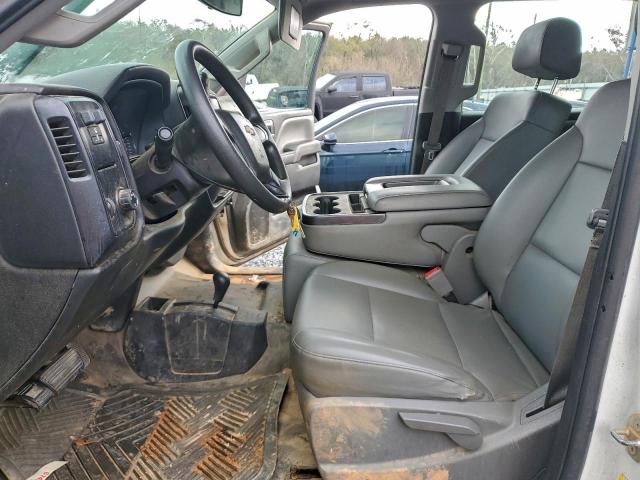 Chevrolet Silverado K2500 Heavy Duty Image 11