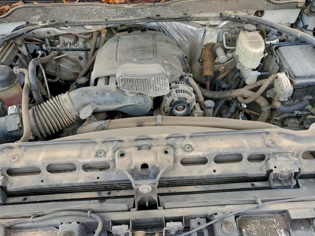 Chevrolet Silverado K2500 Heavy Duty Image 2