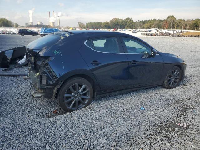 Mazda 3 Preferred Image 3
