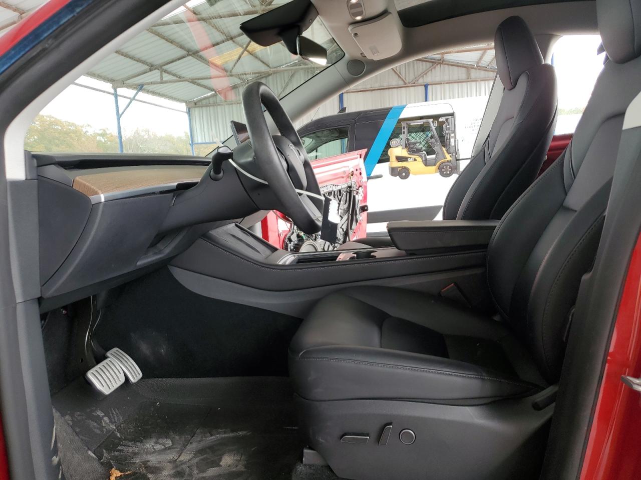 Tesla Model Y Image 10