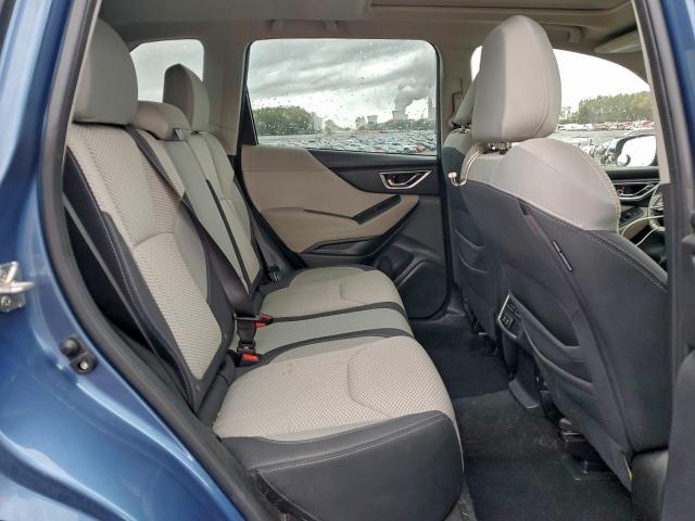 Subaru Forester Premium Image 11