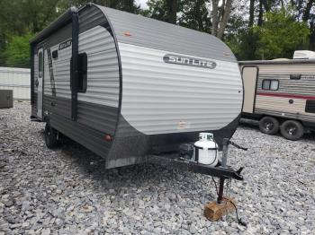  Salvage Suns Trailer