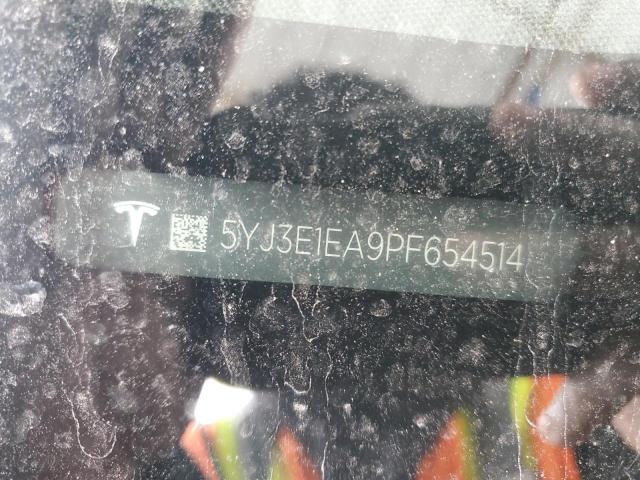 Tesla Model 3 Image 10