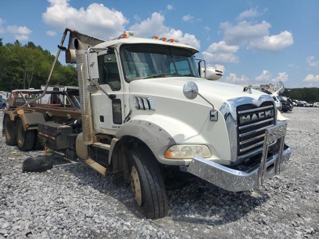  Salvage Mack 800 Gu800