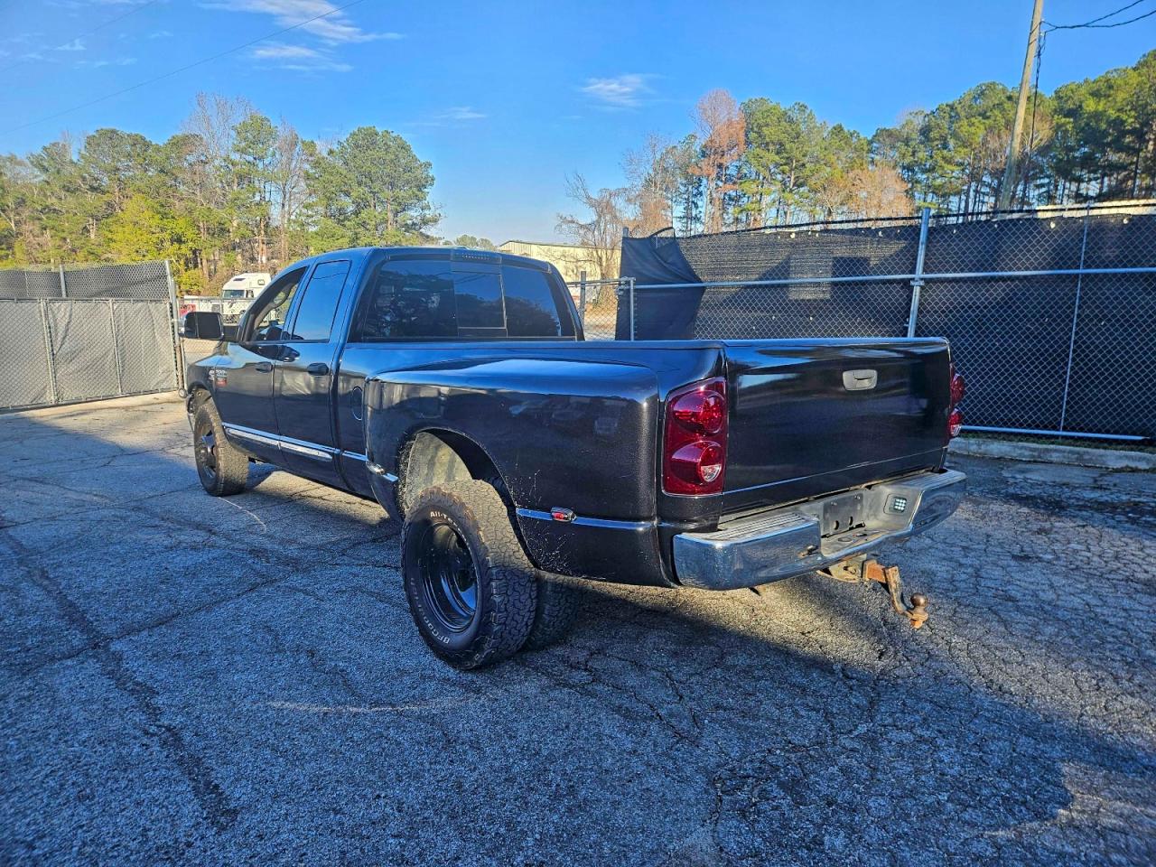 Dodge Ram 3500 St Image 4
