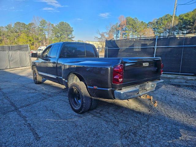 Dodge Ram 3500 St Image 4