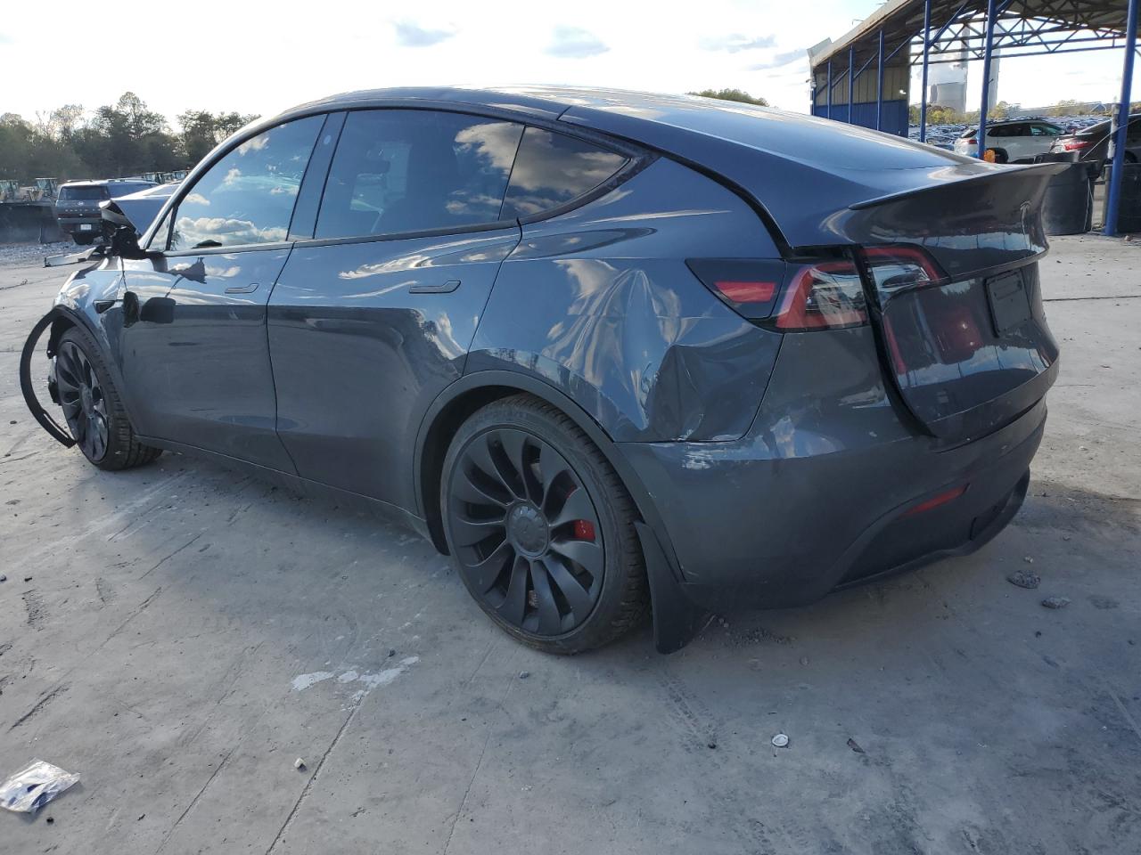 Tesla Model Y Image 2