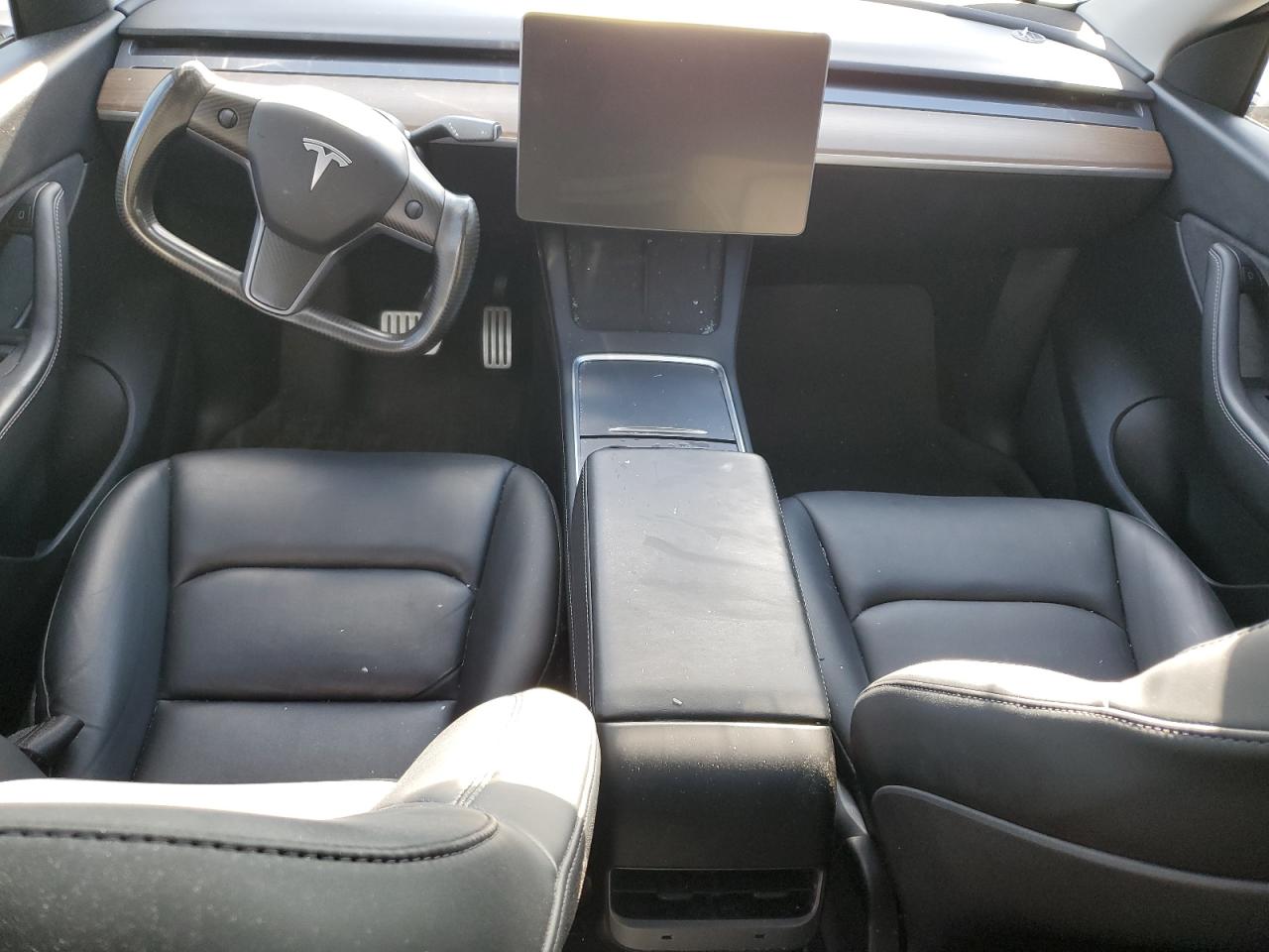 Tesla Model Y Image 11