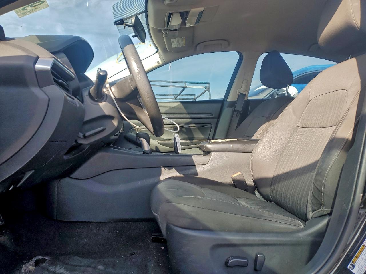 Nissan Altima S Image 3