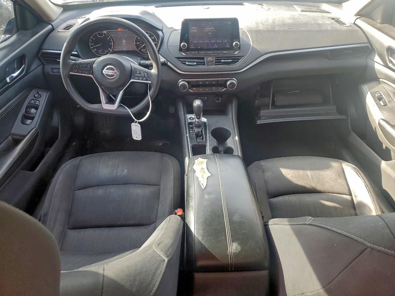 Nissan Altima S Image 11