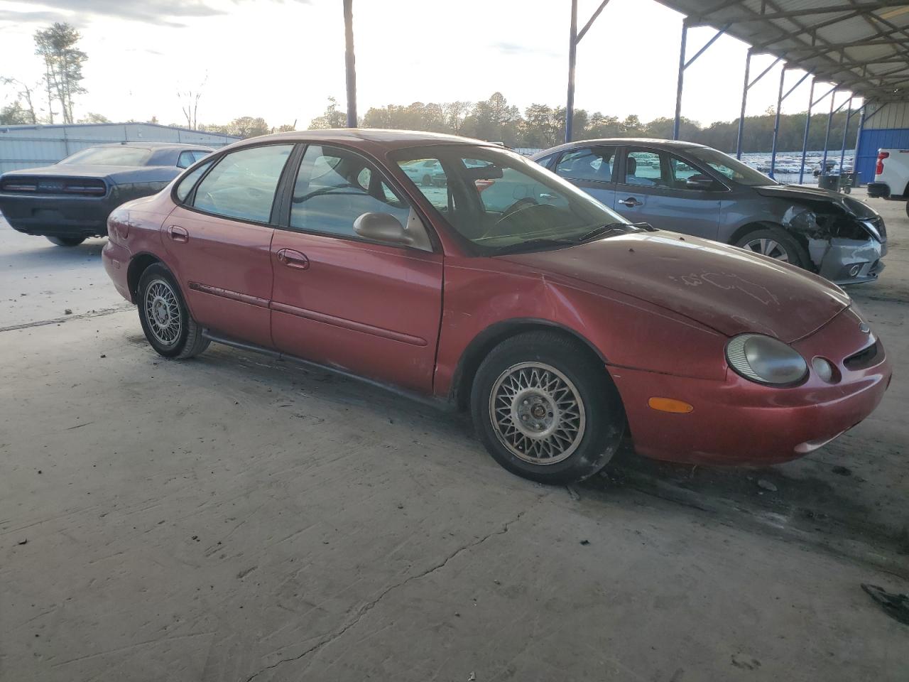 Ford Taurus Gl Image 6