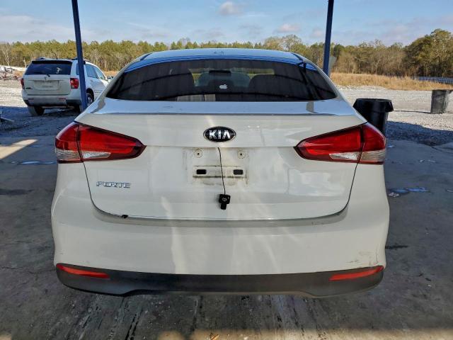 Kia Forte Lx Image 5