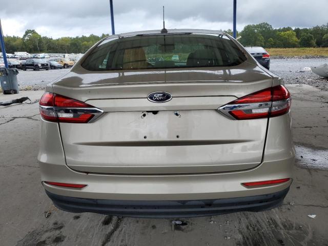 Ford Fusion S Image 2