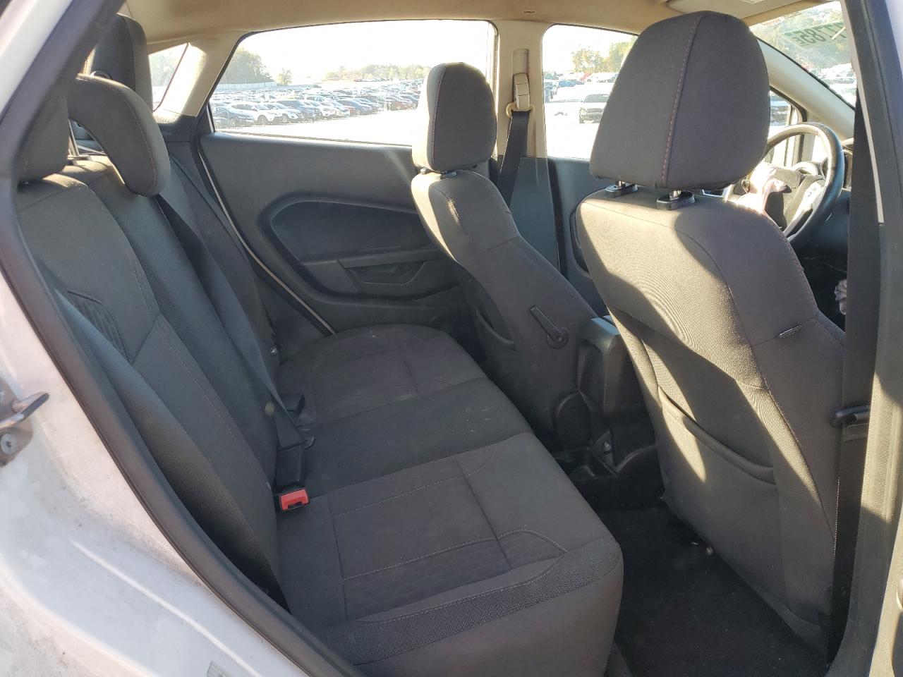 Ford Fiesta Se Image 7