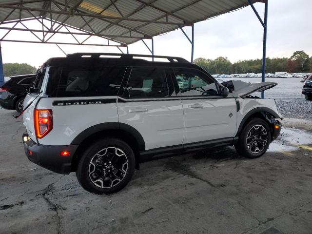 Ford Bronco Outer Banks Image 2